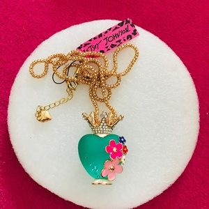 Betsey Johnson Teal Heart Necklace